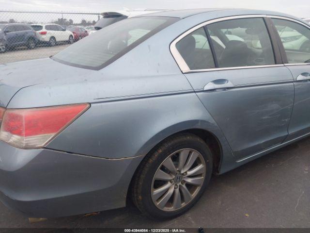 Honda Accord 2.4 Ex Image 2