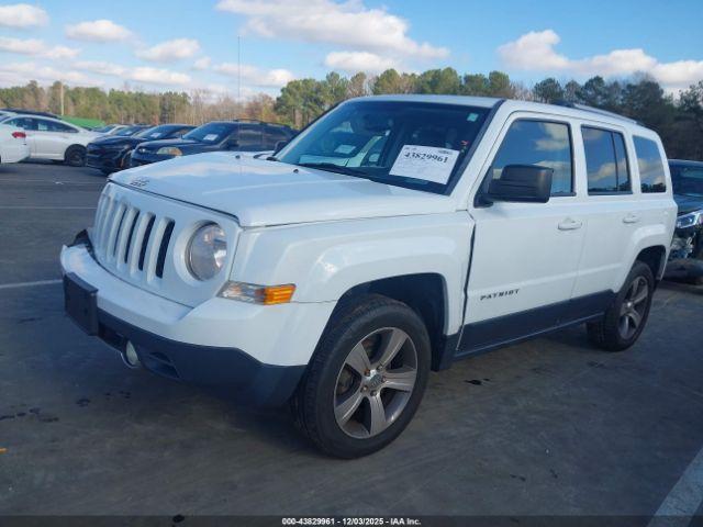 Jeep Patriot High Altitude Edition Image 17