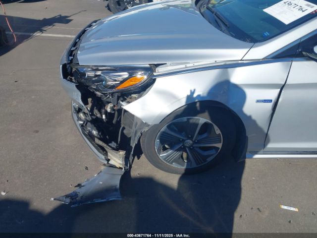 Hyundai SONATA Limited Image 14