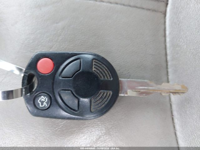 Mercury Mariner V6 Image 11