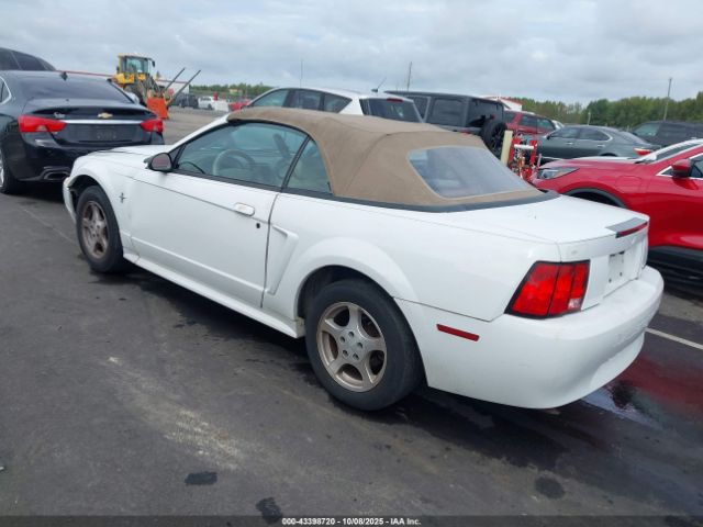 Ford Mustang Image 7