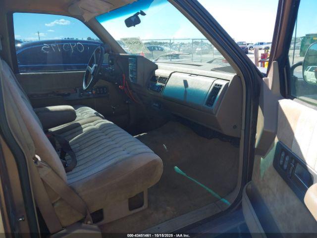 Chevrolet Gmt C1500 Image 11