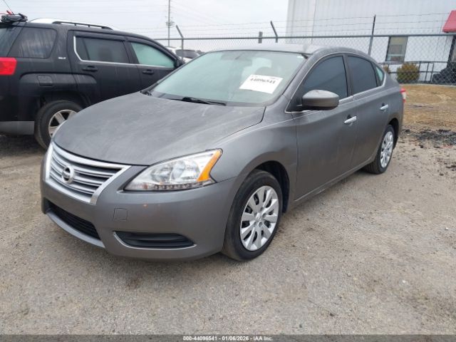 Nissan Sentra S Image 2