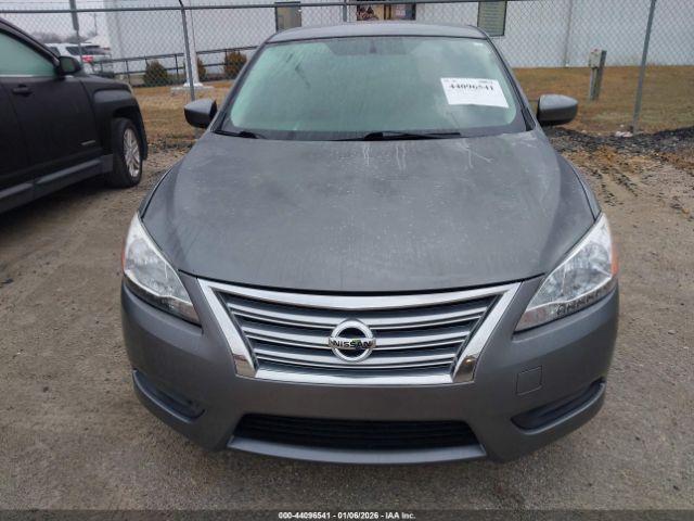 Nissan Sentra S Image 9