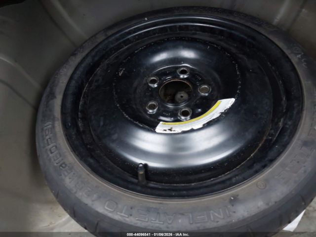 Nissan Sentra S Image 11