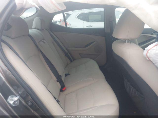 Kia Optima Lx Image 4