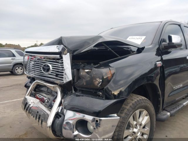 Toyota Tundra Limited 5.7l V8 Image 16