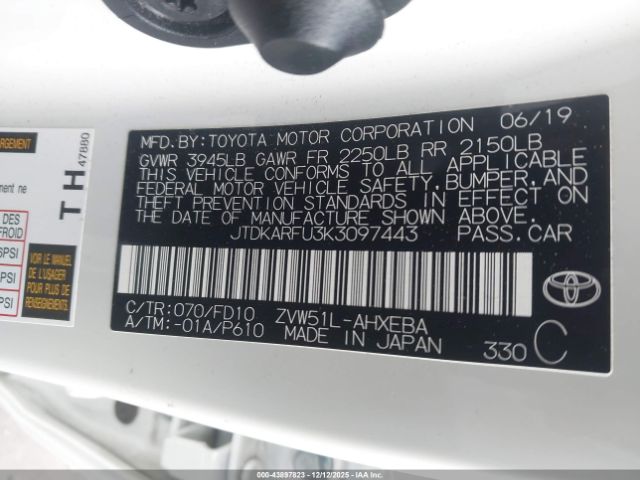 Toyota Prius Le Image 19