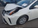Toyota Prius Le Image 12