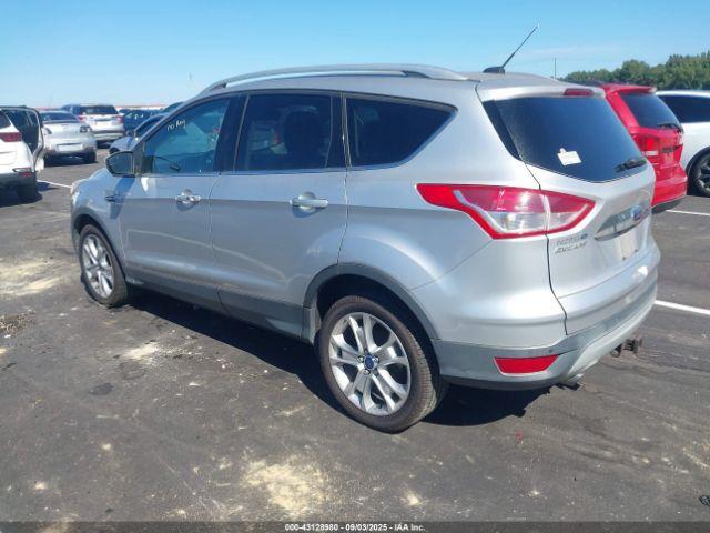 Ford Escape Titanium Image 5