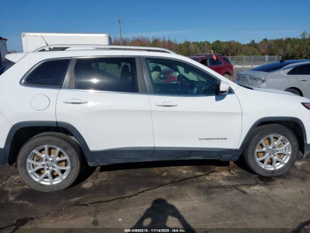 Jeep Cherokee Latitude Image 13