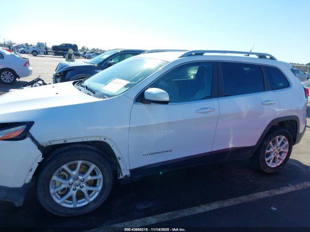 Jeep Cherokee Latitude Image 16