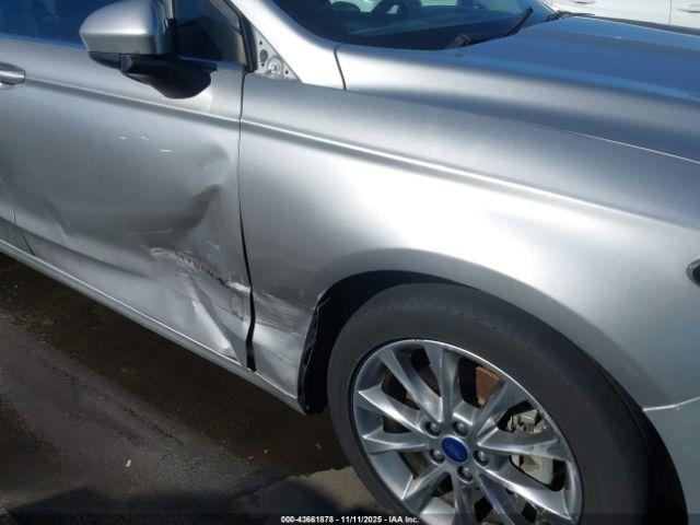 Ford Fusion Se Image 7