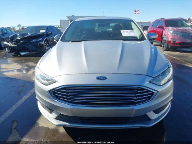 Ford Fusion Se Image 11