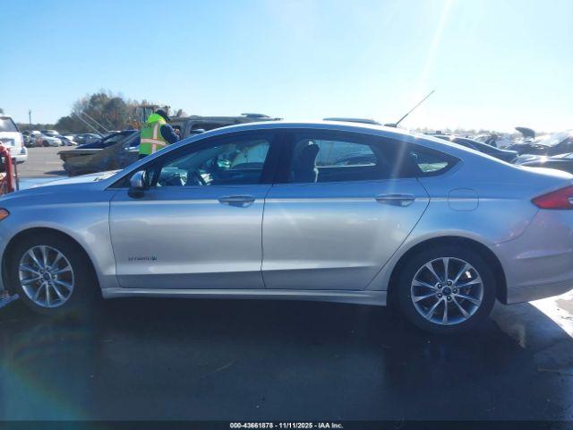 Ford Fusion Se Image 15