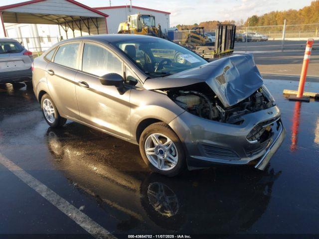  Salvage Ford Fiesta
