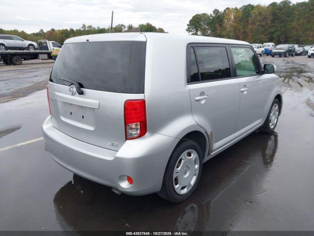 Scion xB Image 2
