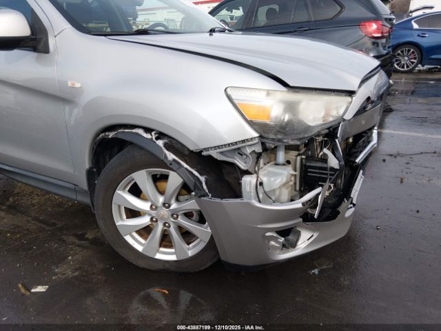 Mitsubishi Outlander Es Image 15