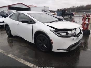  Salvage Toyota Prius