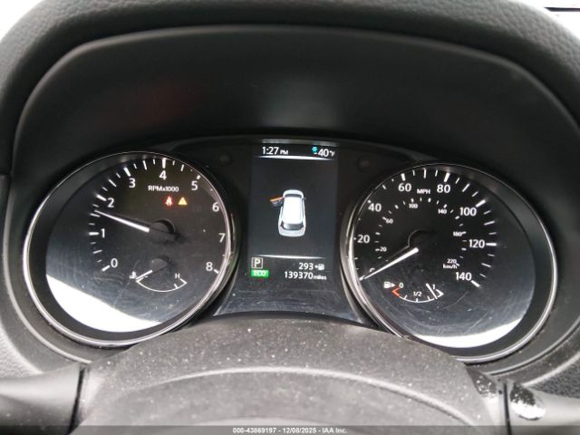 Nissan Rogue S Image 9