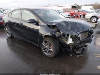  Salvage Kia Forte