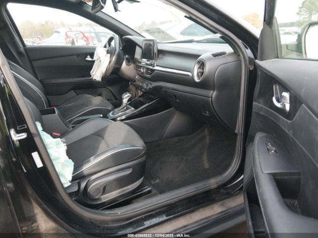 Kia Forte Gt-line Image 5