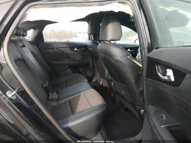 Kia Forte Gt-line Image 3