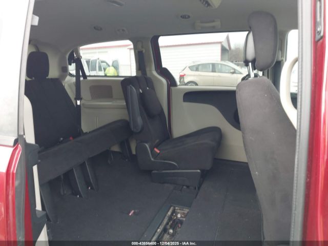 Dodge Grand Caravan Express Image 11