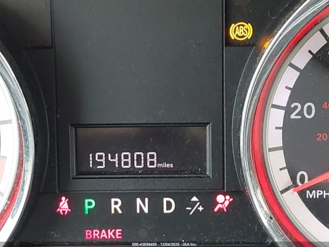 Dodge Grand Caravan Express Image 5