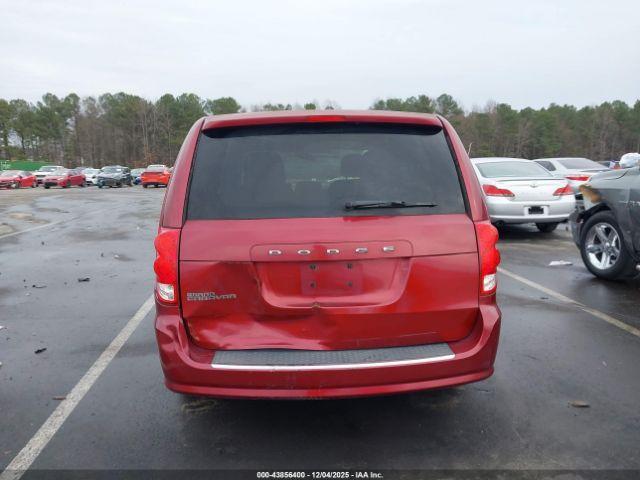 Dodge Grand Caravan Express Image 3