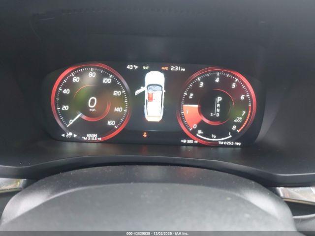 Volvo S60 T5 R-design Image 13