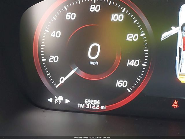 Volvo S60 T5 R-design Image 8