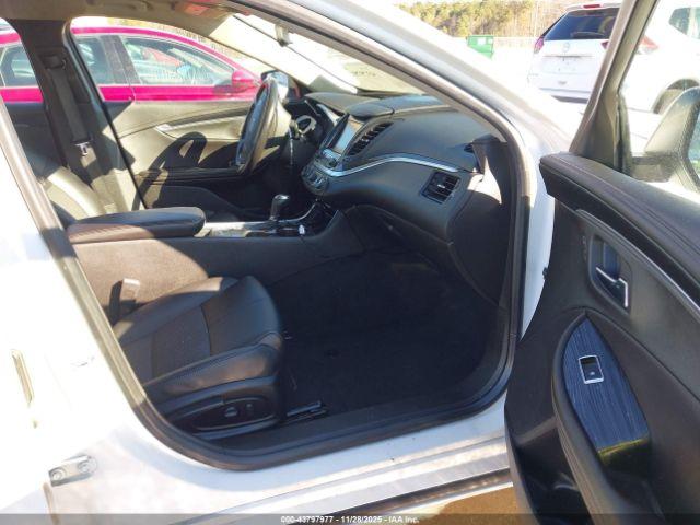 Chevrolet Impala 1lt Image 8