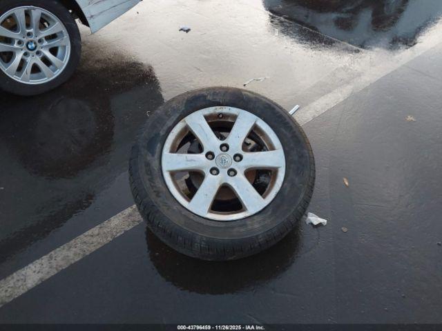 Toyota RAV4 Limited Image 9