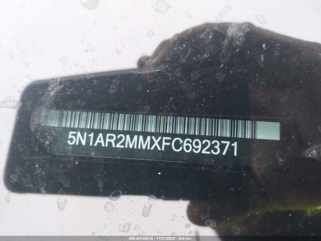 Nissan Pathfinder Sl Image 11