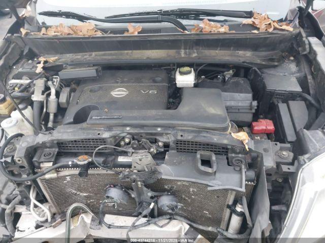 Nissan Pathfinder Sl Image 10