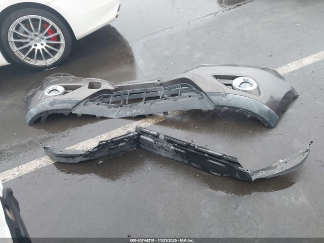 Nissan Pathfinder Sl Image 3