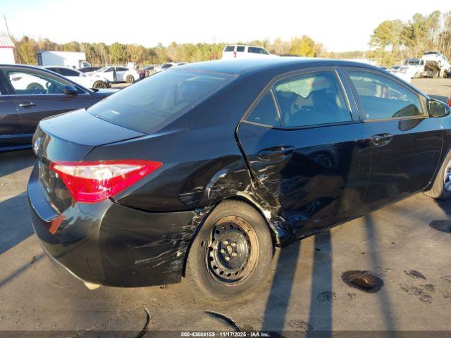 Toyota Corolla L Image 11