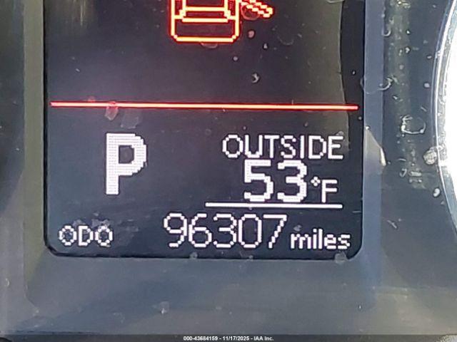 Toyota Corolla L Image 16