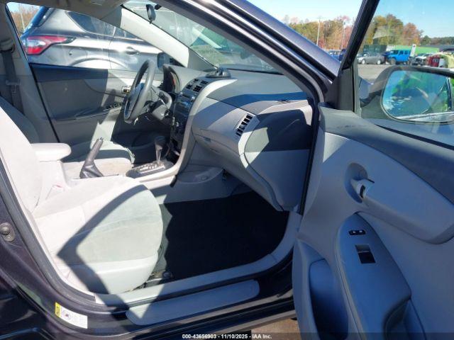 Toyota Corolla Le Image 4