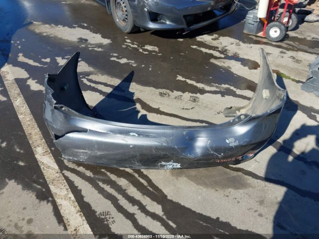 Toyota Corolla Le Image 12