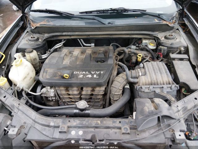 Dodge Avenger Se Image 10