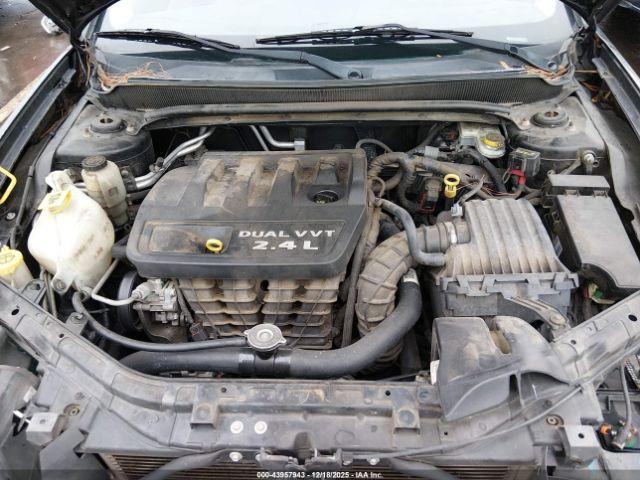 Dodge Avenger Se Image 10