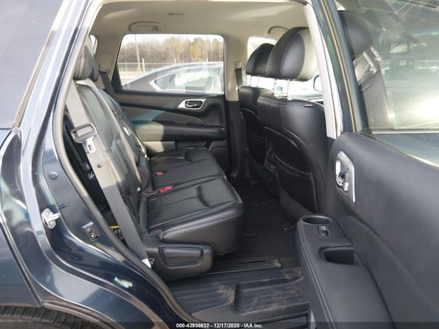 Nissan Pathfinder Sl Image 2