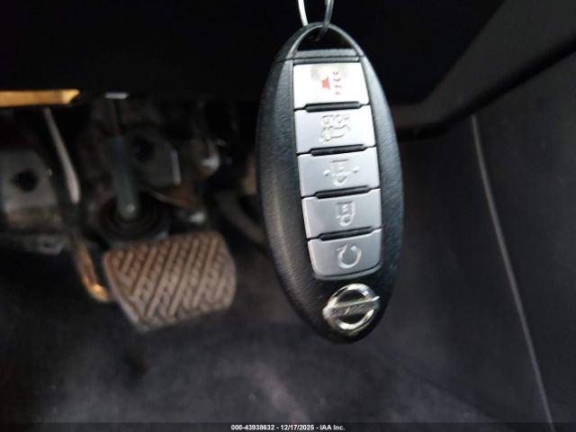 Nissan Pathfinder Sl Image 4