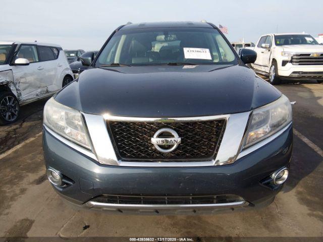 Nissan Pathfinder Sl Image 9