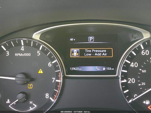 Nissan Pathfinder Sl Image 7