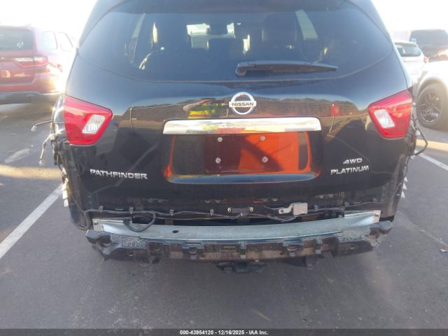 Nissan Pathfinder Platinum Image 15