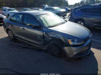  Salvage Volkswagen Jetta