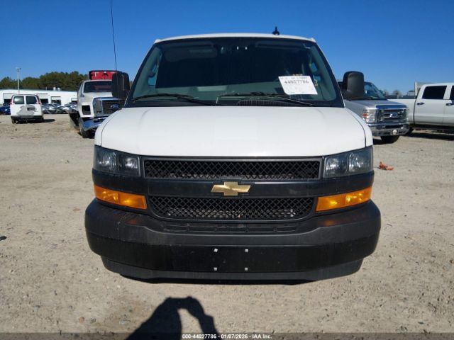 Chevrolet Express Rwd 2500 Extended Wheelbase Wt Image 9